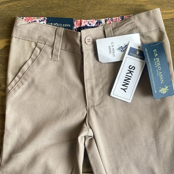 U.S. Polo Assn. Girls Skinny Khaki Pants Size 4 Adjustable Waist 18” Inseam NWT - Picture 5 of 7